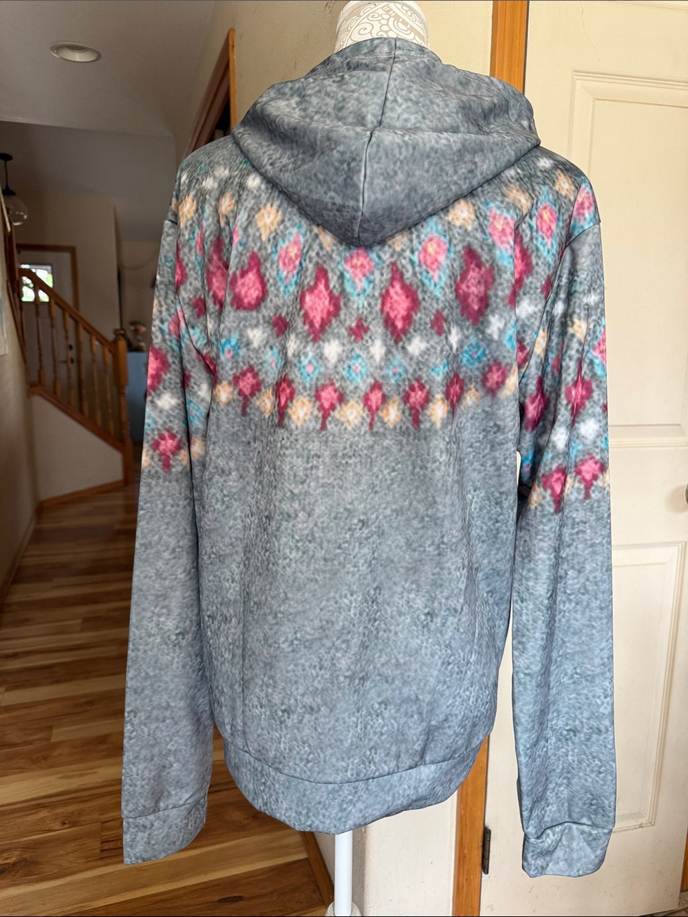The Hills patterned hoodie - Picture 4 of 6